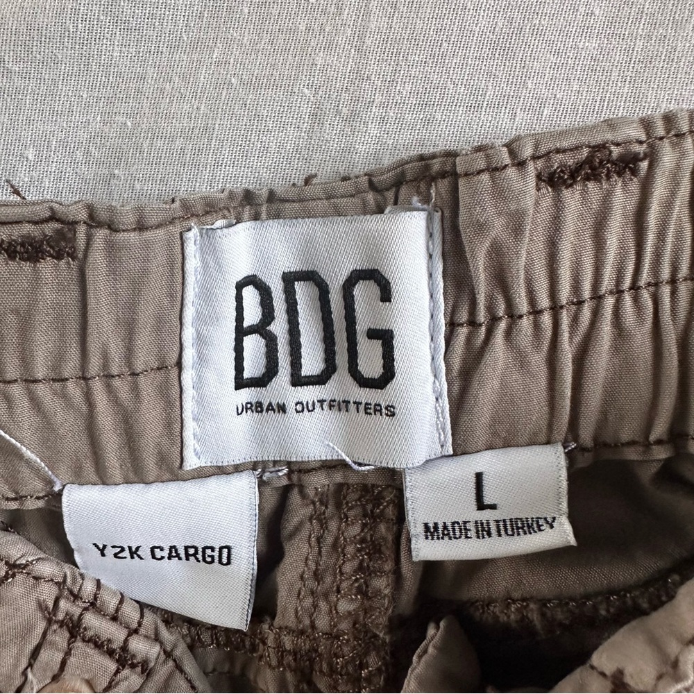 BDG Urban Outfitters Y2K Cargo Pants Tan‎ Cotton Utility Size L - Picture 9 of 15